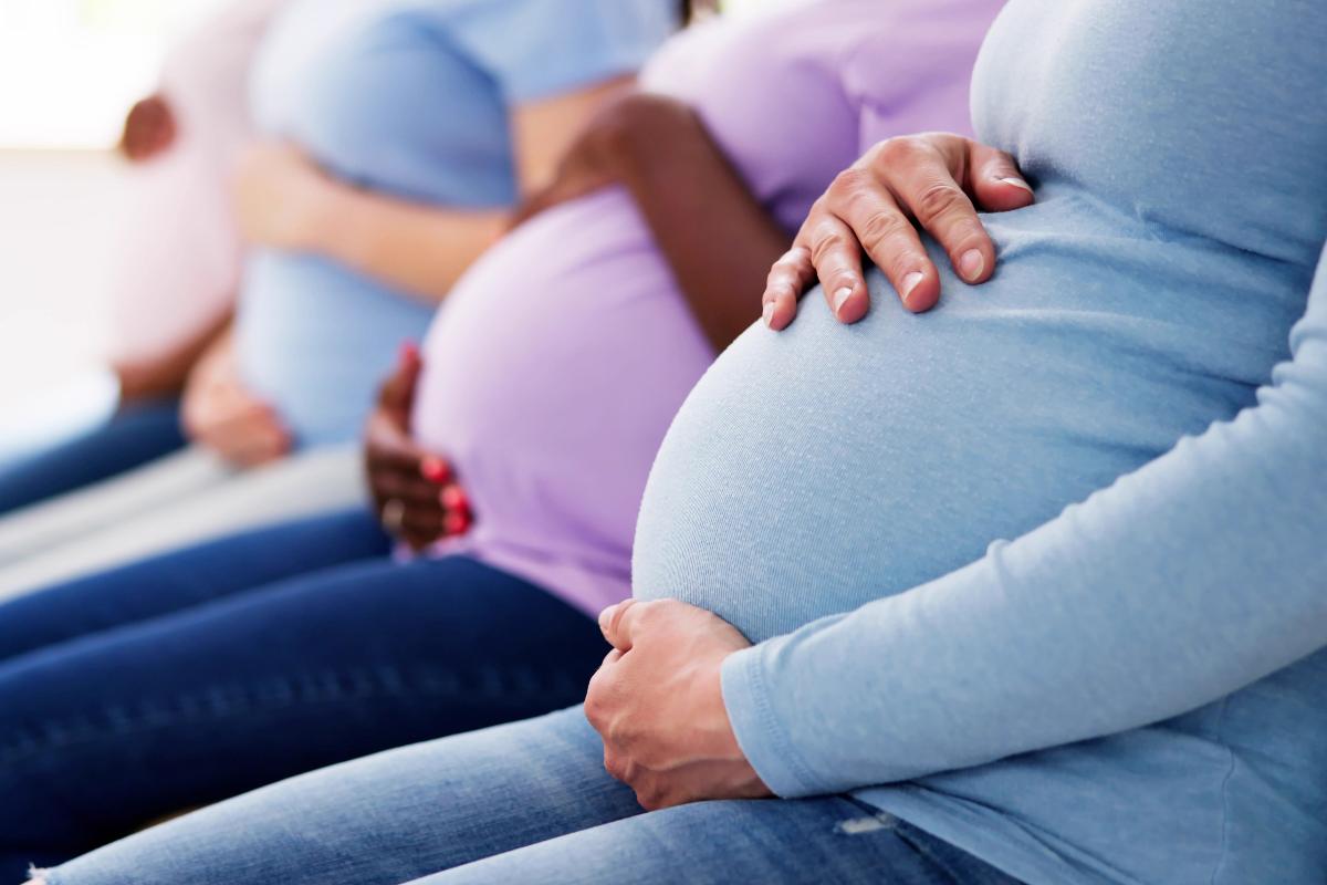 mp64608149-pregnant-woman-group-in-row (1).jpg